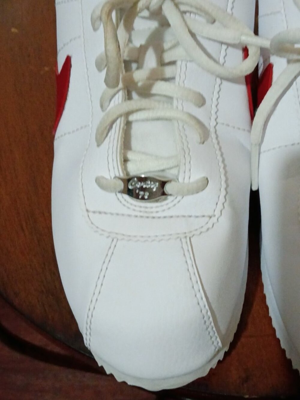 Youth Nike Cortez 72 Forrest Gump White Leather Red Swoosh 904764-103 Size 7Y - Picture 7 of 14